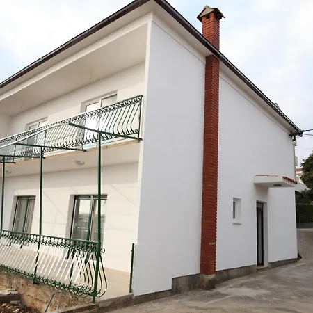 Apartmani Ivana Trogir Exterior photo
