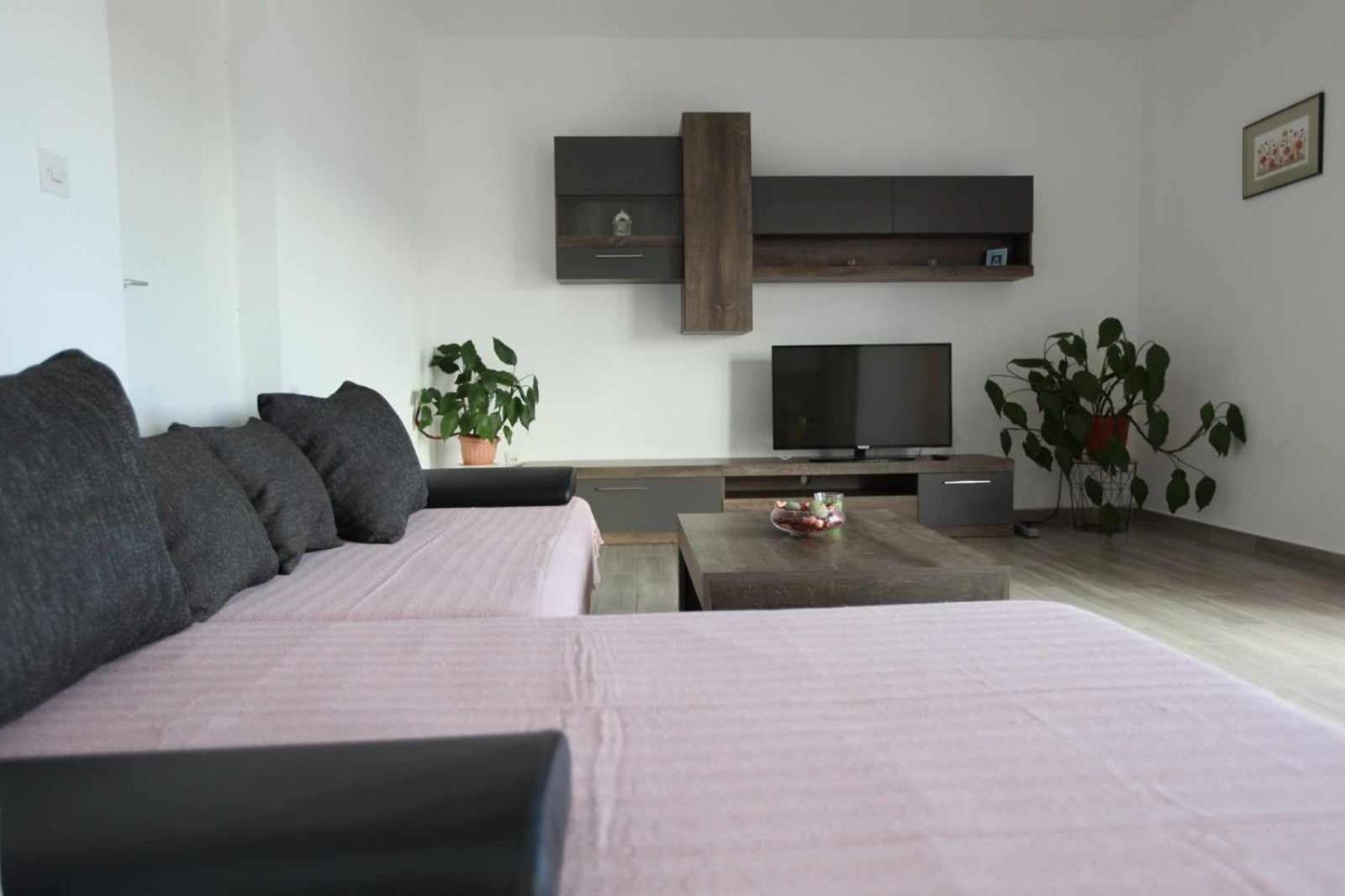 Ivana Apartmán *