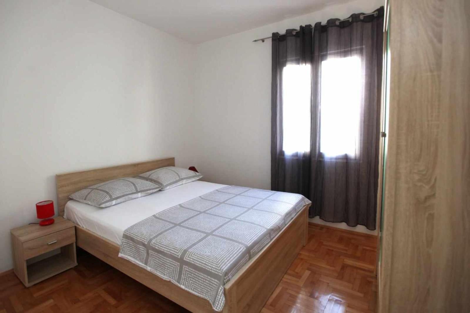 Ivana Apartment *